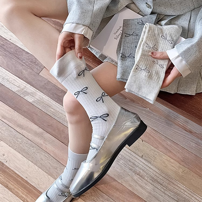 5 Pares de Meias Femininas de  - Pipe Bending Spring avaliação e preço
